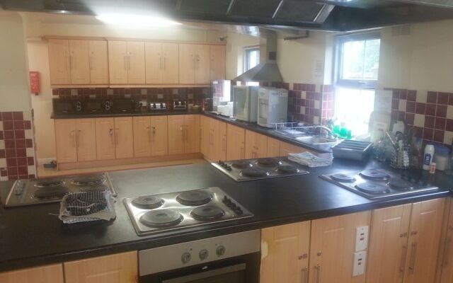 Courtbrack Accommodation - Hostel