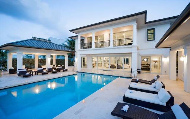 Luxury Cayman Villas