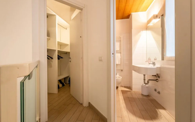 Viale Lecco 105 by Wonderful Italy