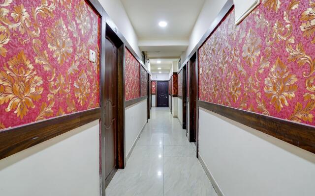 OYO 40870 Hotel Sai Seven Hills Residency