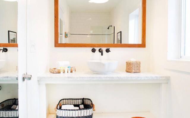 Cambria Beach Lodge