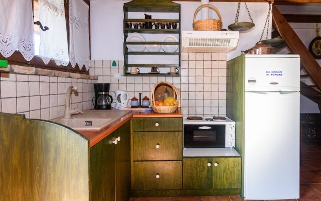 Eros Home, Perfect Location, Panoramic Sea View