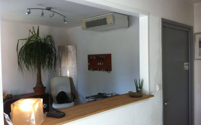 Hotel le president GARE TGV NIMES PONT DU GARD