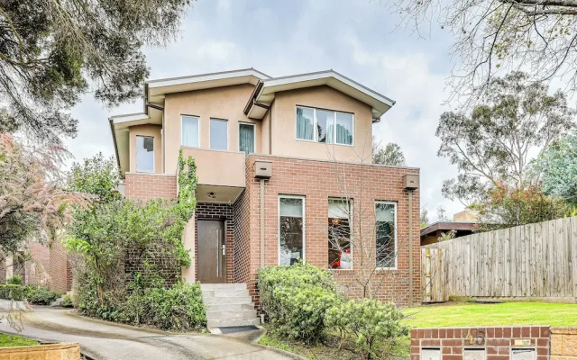 Melbourne Luxury Villa at Doncaster