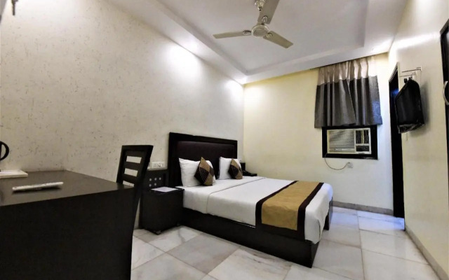 Hotel Rupam Kingston Park