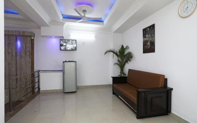 OYO Flagship 17085 Bhagat Residency