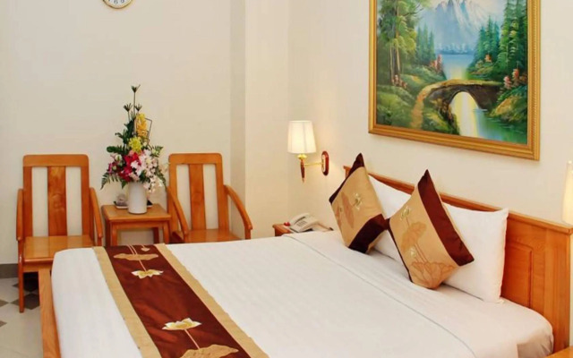 Nicecy Saigon Hotel