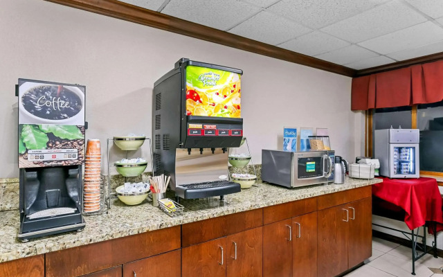 Quality Inn Jessup - Columbia South Near Fort Meade