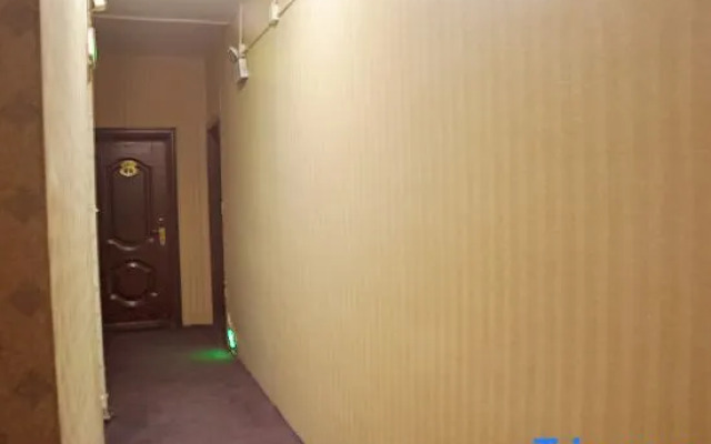 OYO Urumqi Yuejiayi Hotel