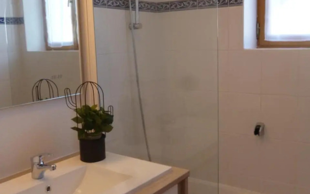 4 Clarence app avec parking Hyper centre Thonon