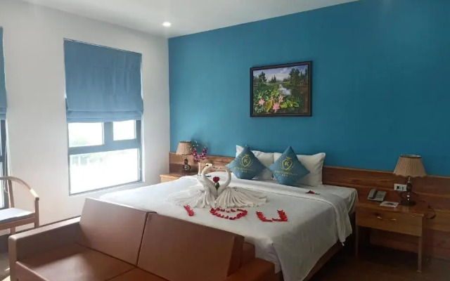 Royal Khanh Hotel