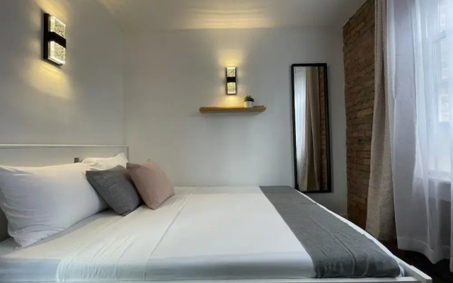Hotel and the City-Midtown