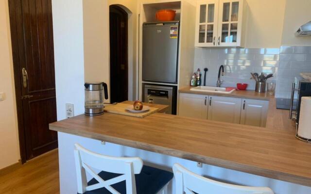 West Golf 1Br