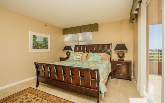 Som 701 - Somerset 3 Bedroom Condo by Redawning