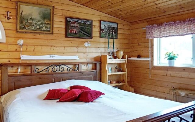 3 Person Holiday Home in Tanumshede