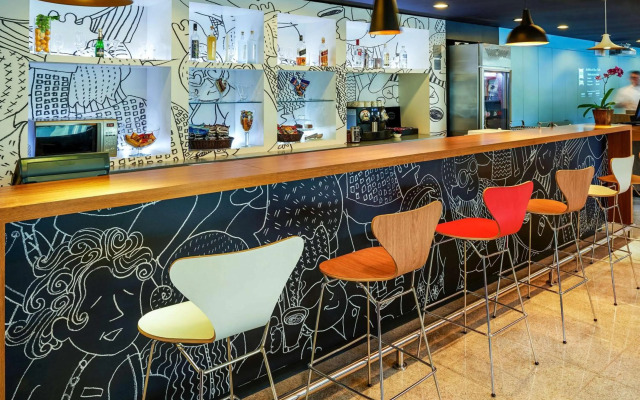 ibis Bordeaux Lac
