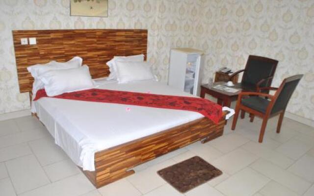 White Horse Hotel Benin