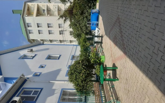 Guest House on Pionersky prospekt 36
