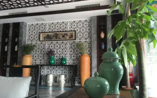 Luan County Xiyuan Inn