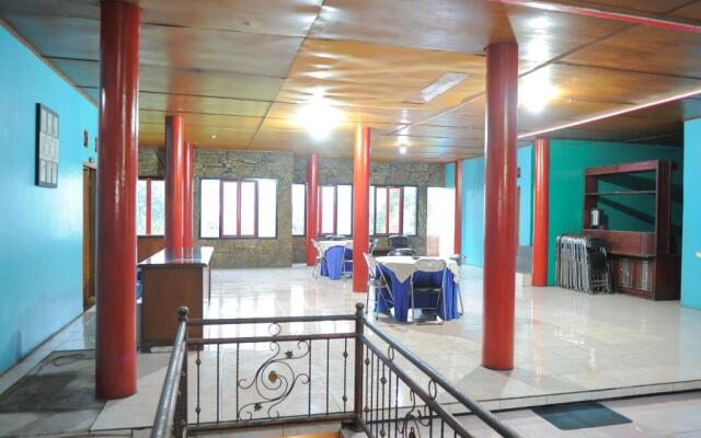 SPOT ON 2584 Hotel Karya Nunggal Asri