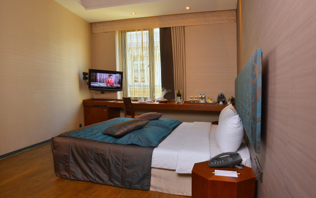 Pera Tulip Hotel & SPA - Image 4