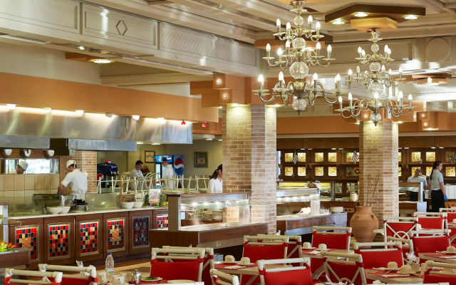 Aldemar Knossos Royal & Knossos Villas