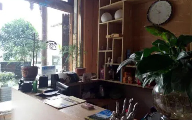 Luding Hailuogou Ruiqi Hotel