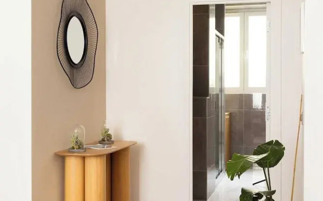 Modern Apartment 2br/6p - Val-de-grace