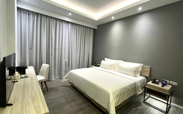 Sparks Life Jakarta, ARTOTEL Curated