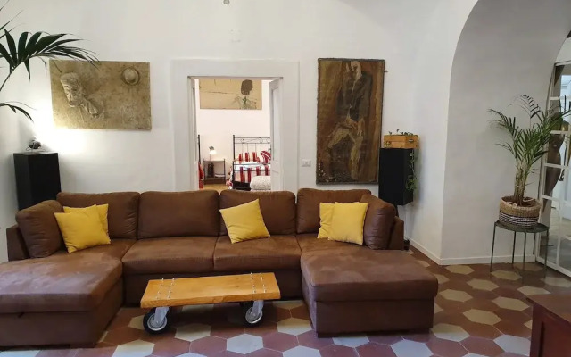 The Spanish Palace suites, rooms, apartments & terraces