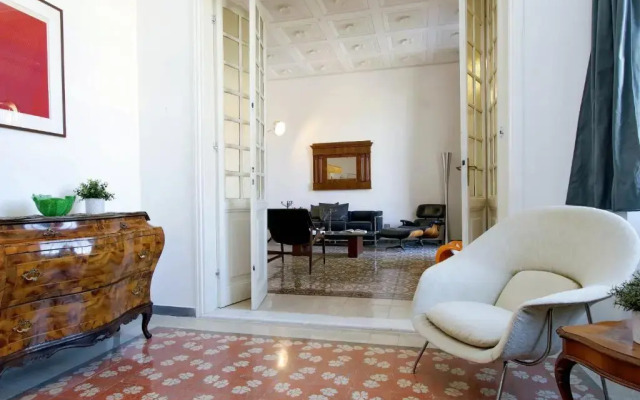 Tiberina Spacious Apartment