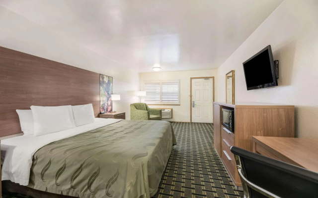 Quality Inn Near Fort Hunter Liggett