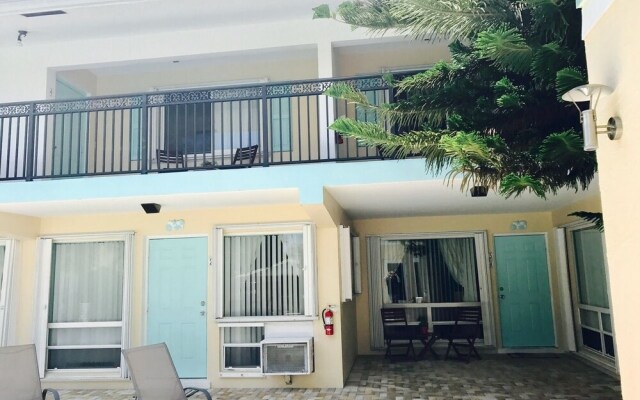 Villa Aqualina
