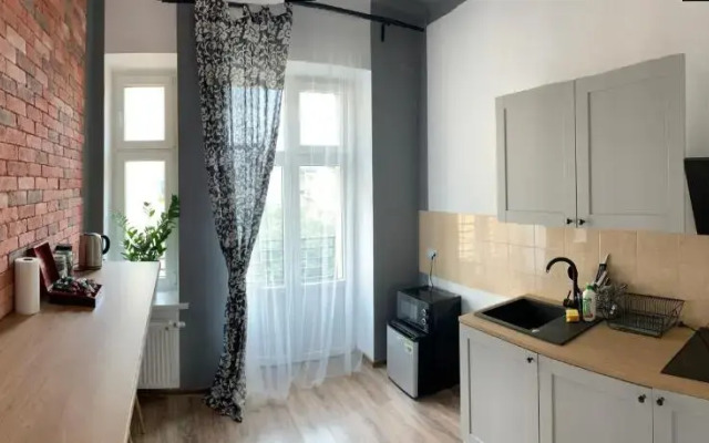 Apartament Równa 12
