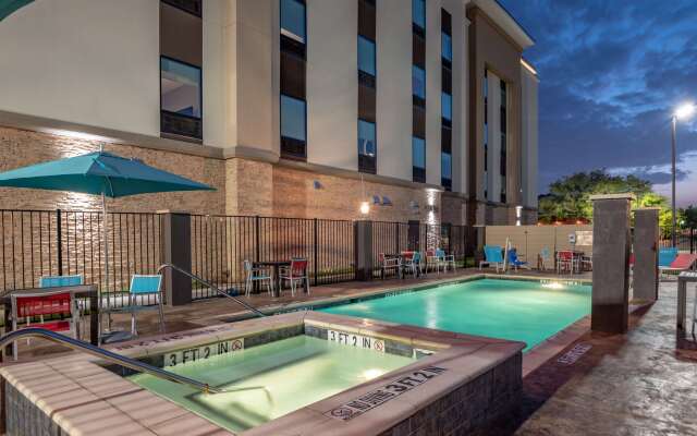 Hampton Inn & Suites Dallas/Plano Central