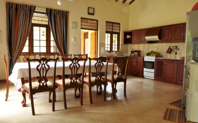 Lake View Bungalow Yala