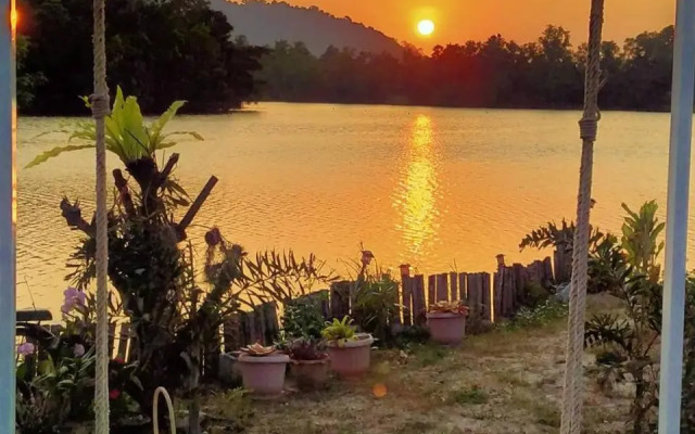 Khum Thong Resort