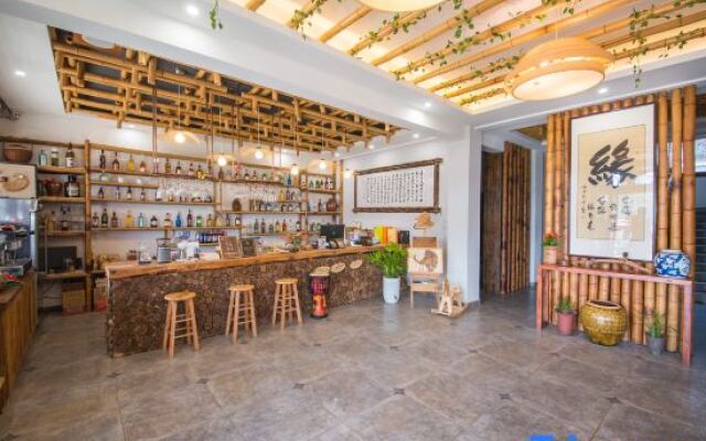 Yunqi · She Hostel