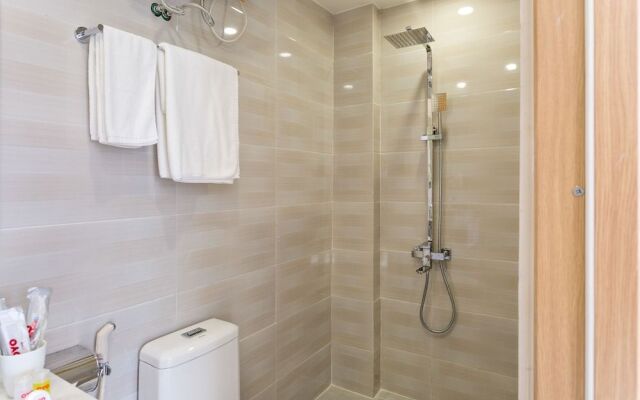 OYO 645 Phu Khang Hotel