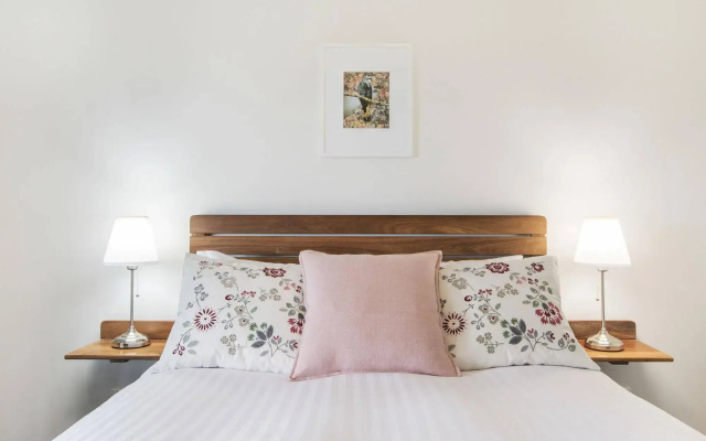 Shambhala Guesthouse