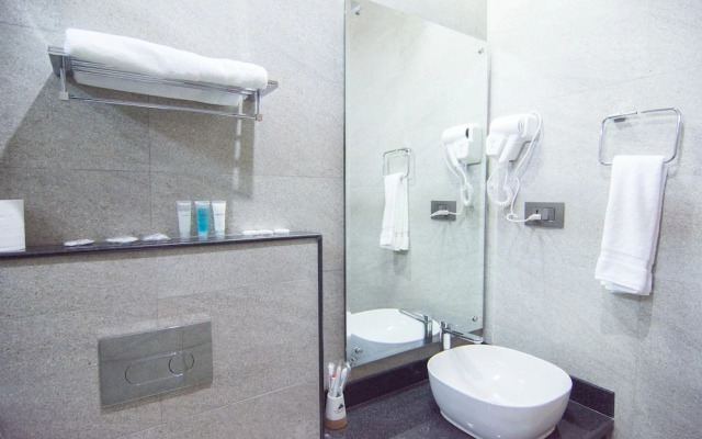 Everest Boutique Hotel