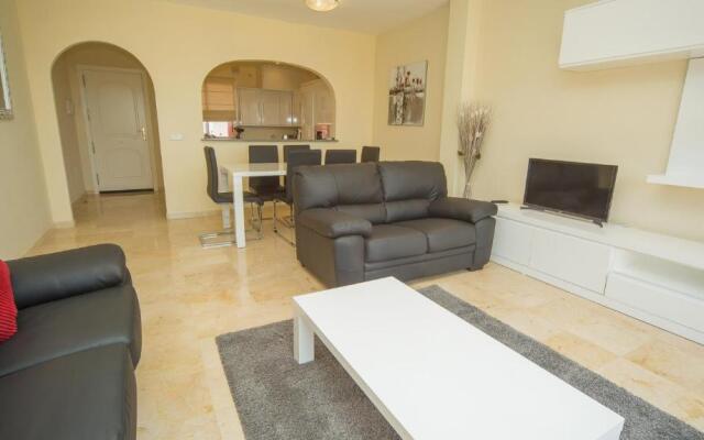 Manilva Gardens B8