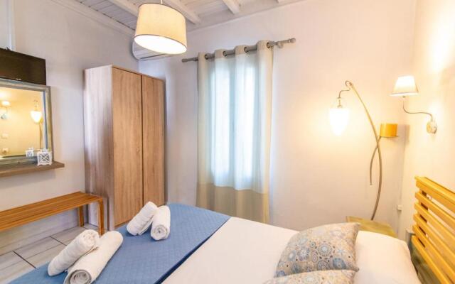 Porto Galini Tinos Karya 102
