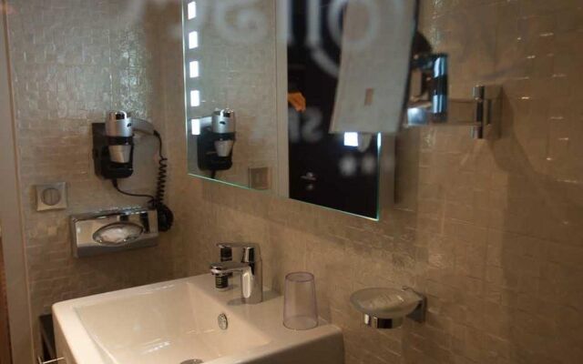 Le Colisée Hôtel & Spa