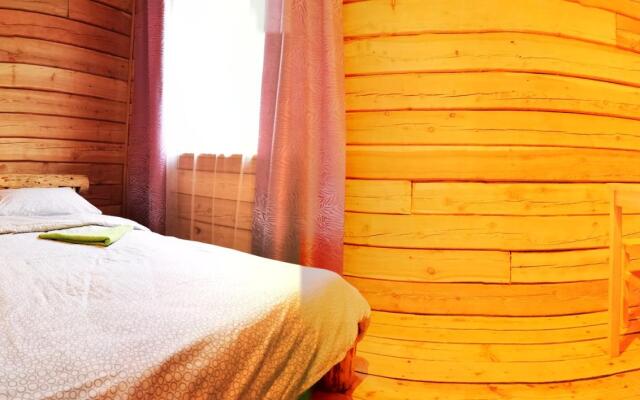 Зелёный колобок