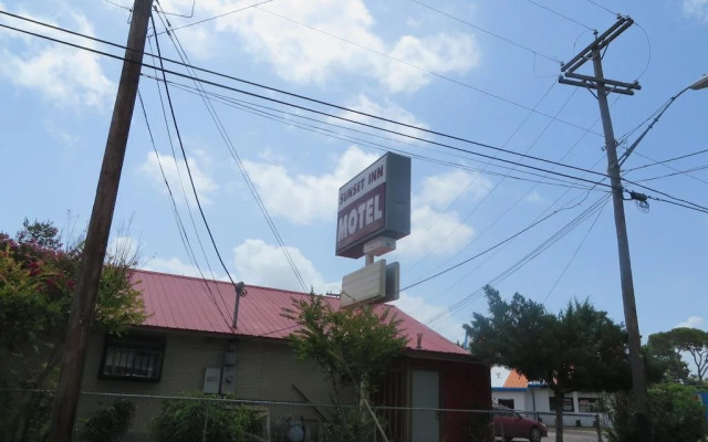 Sunset Inn Motel