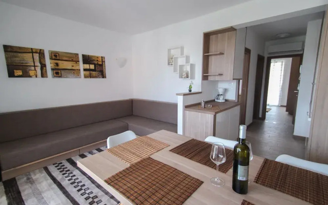 Apartments Villa Rivarella