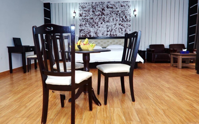 Right Guest House