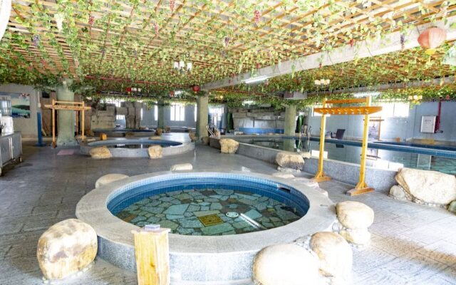 Grace Spring Hotel