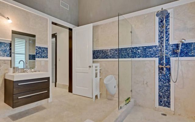 Sophisticated Villas With Private Pools and Staff